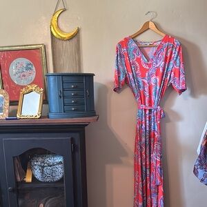 Vibrant Paisley Maxi Dress